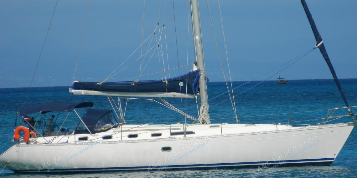 Dufour Yachts Dufour 45 Classic :Guadeloupe anchorage Dufour Yachts Dufour 45 Classic :Guadeloupe anchorage