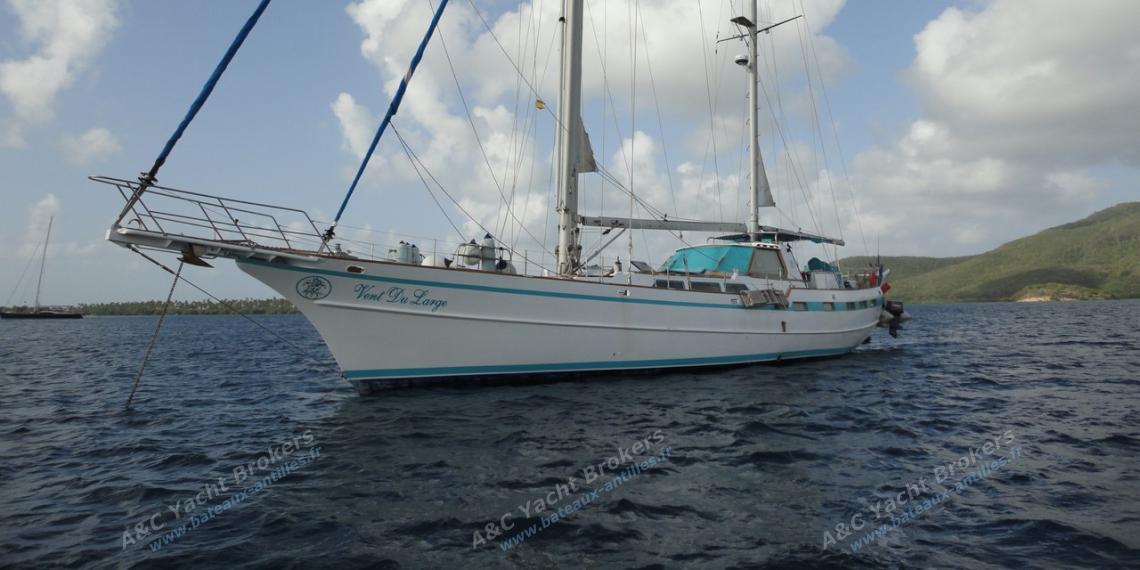 Contour Yachts LTD Ketch Contour Yachts : At anchor in Martinique Contour Yachts LTD Ketch Contour Yachts : At anchor in Martinique