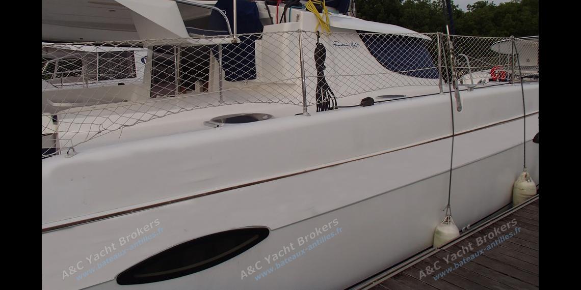 Fountaine Pajot Lipari 41 : In the marina Fountaine Pajot Lipari 41 : In the marina