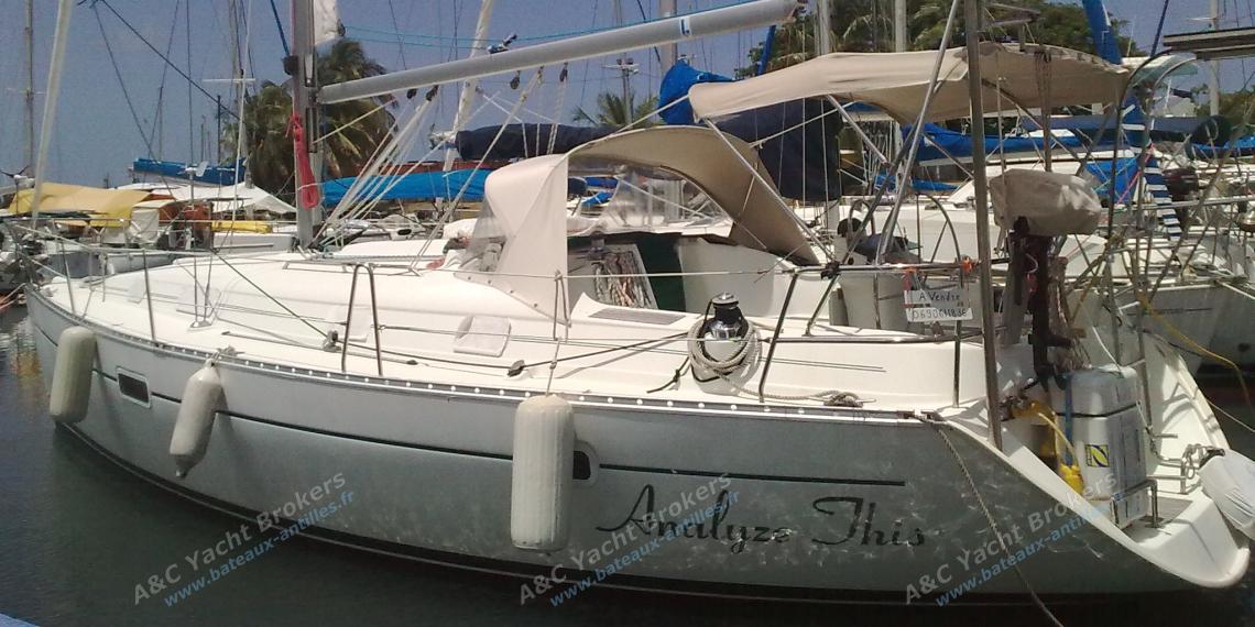 In marina - Beneteau Oceanis 361, Used (1999) - Martinique (Ref 405) In marina - Beneteau Oceanis 361, Used (1999) - Martinique (Ref 405)