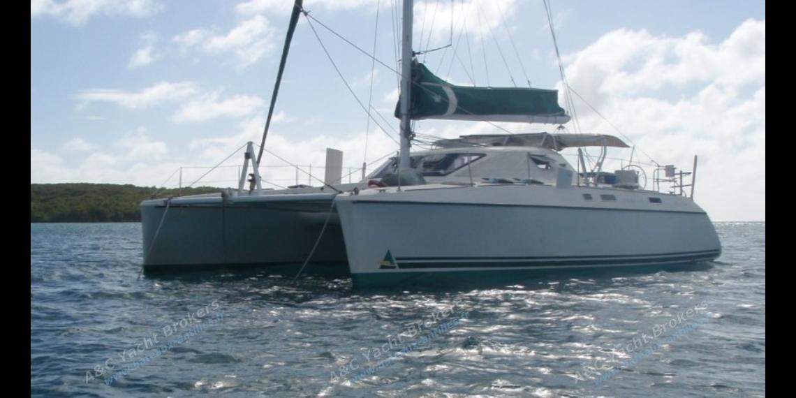 At anchor - Catana Catana 44 S, Used (1993) - Martinique (Ref 416) At anchor - Catana Catana 44 S, Used (1993) - Martinique (Ref 416)