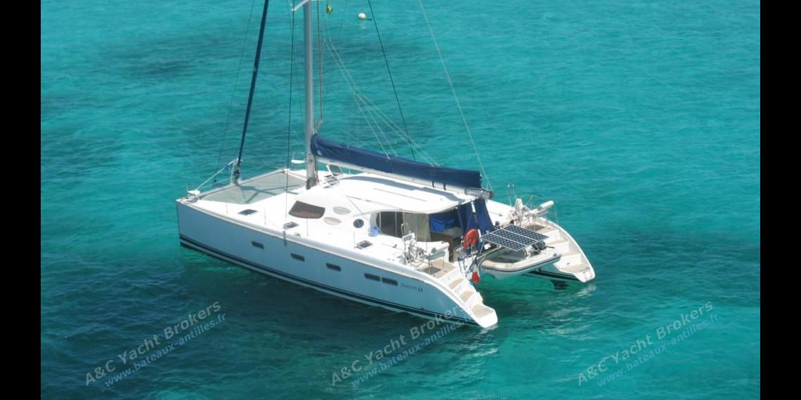 At anchor in The Caribbean - Nautitech Nautitech 44, Used (2008) - Caribbean (Ref 440) At anchor in The Caribbean - Nautitech Nautitech 44, Used (2008) - Caribbean (Ref 440)