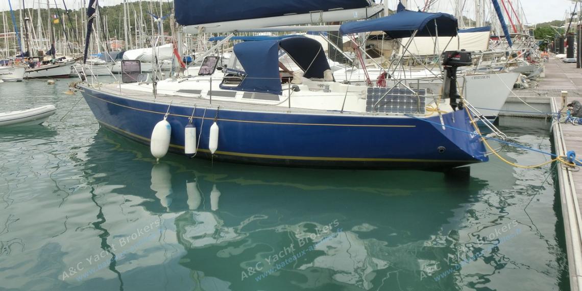 Marine Projects Sigma 41 : In the marina Marine Projects Sigma 41 : In the marina