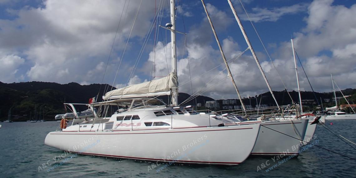 Waarship Cruising Trimaran : Waarship Cruising Trimaran :