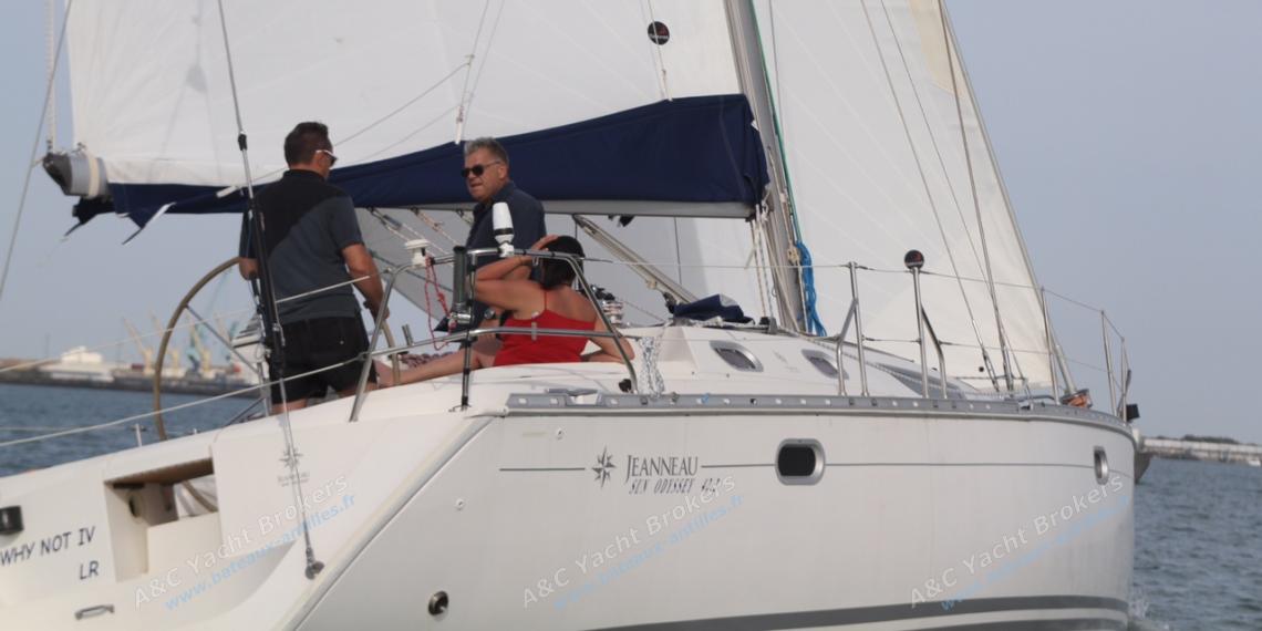 Sun Odissey 42.2 : En navigation Sun Odissey 42.2 : En navigation