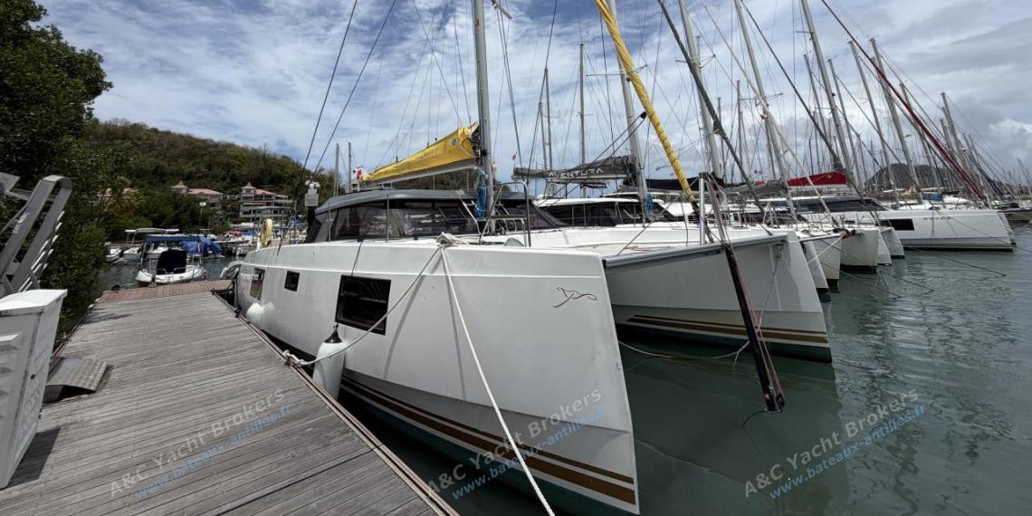 Nautitech 40 open : In marina Nautitech 40 open : In marina