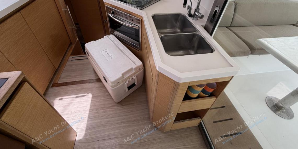 Nautitech 40 open : Galley Nautitech 40 open : Galley