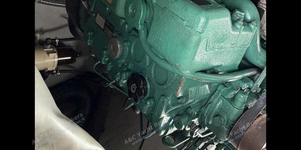 Nautitech 40 open : Volvo D2-50 inboard engine Nautitech 40 open : Volvo D2-50 inboard engine
