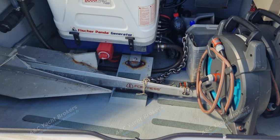 Alibi Alibi 54 : Generator Alibi Alibi 54 : Generator