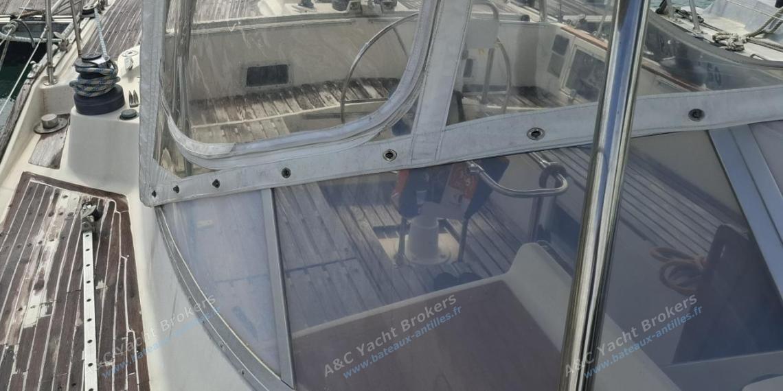 Wauquiez Amphitrite 43 : Dodger other view Wauquiez Amphitrite 43 : Dodger other view