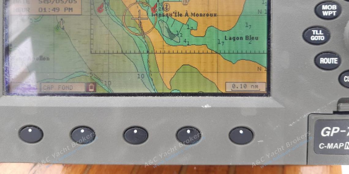 Wauquiez Amphitrite 43 : GPS charts plotter Wauquiez Amphitrite 43 : GPS charts plotter