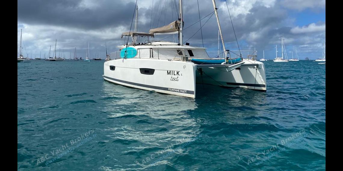 Fountaine Pajot Astrea 42 : At anchor in Martinique Fountaine Pajot Astrea 42 : At anchor in Martinique