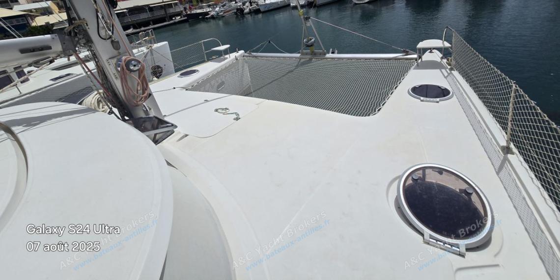 Fountaine Pajot Belize 43 : Companionway other view Fountaine Pajot Belize 43 : Companionway other view