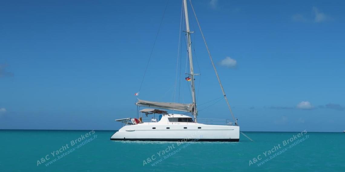 Fountaine Pajot Belize 43 : At anchor in Caribbean Fountaine Pajot Belize 43 : At anchor in Caribbean