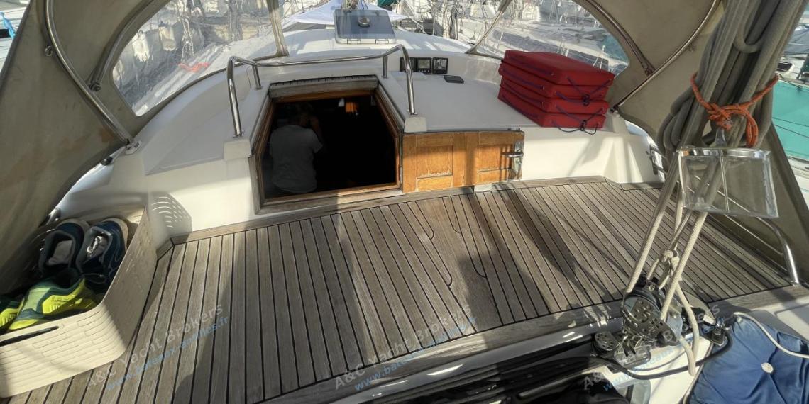 Belliure Yachts Belliure 41 : Under the dodger Belliure Yachts Belliure 41 : Under the dodger