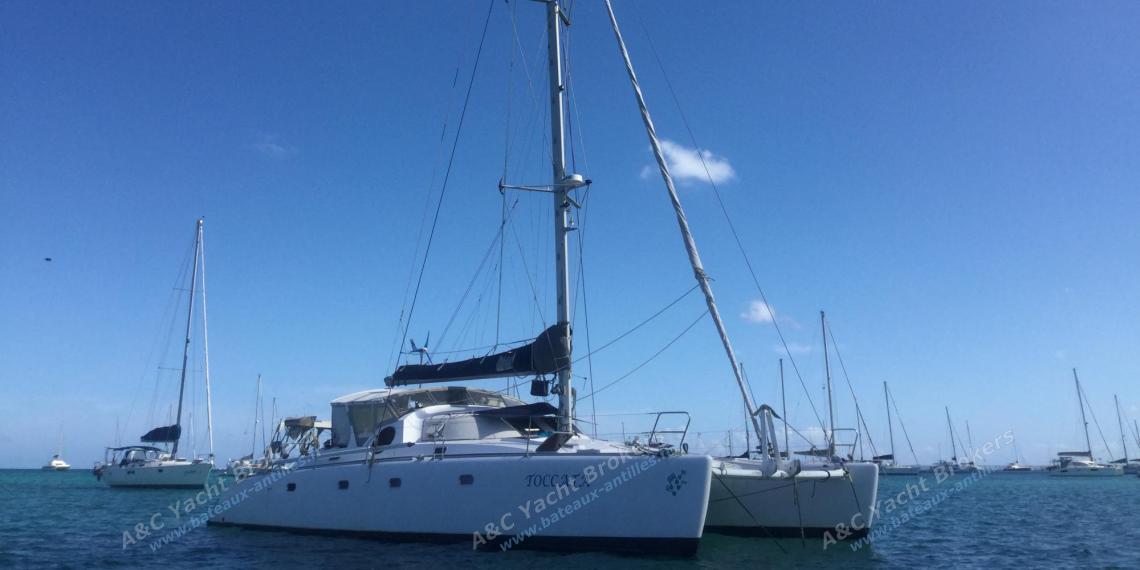Fountaine Pajot Casamance 44 : At anchorage Fountaine Pajot Casamance 44 : At anchorage
