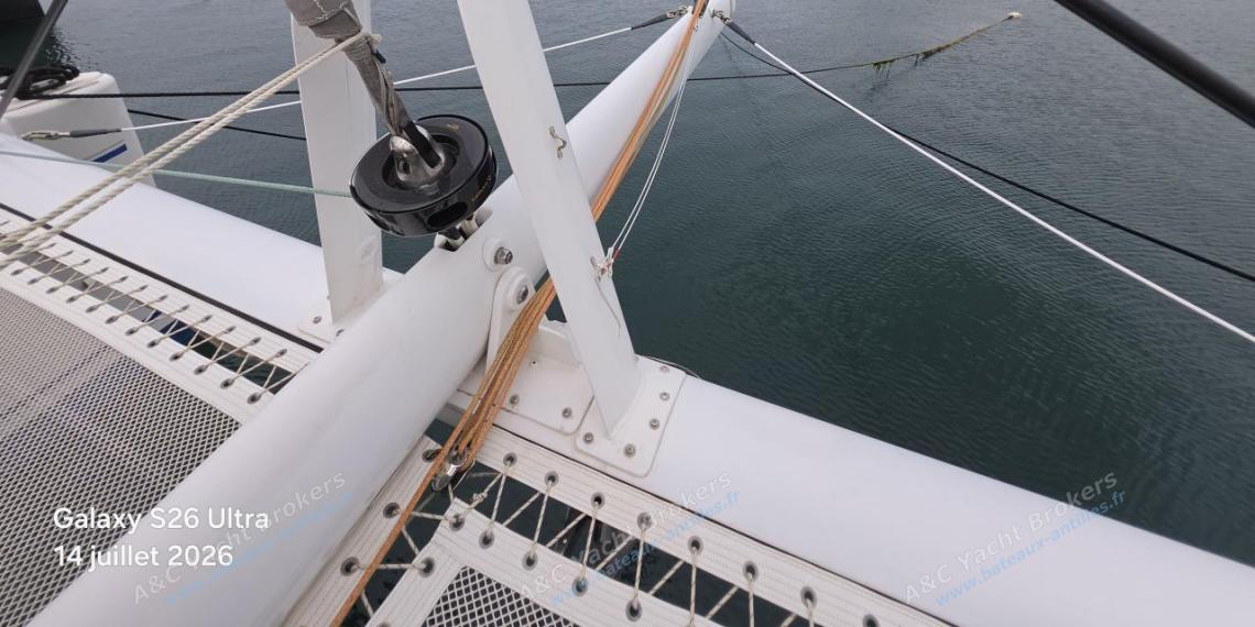 Catana Catana 582 : Furling genoa and bow sprit Catana Catana 582 : Furling genoa and bow sprit