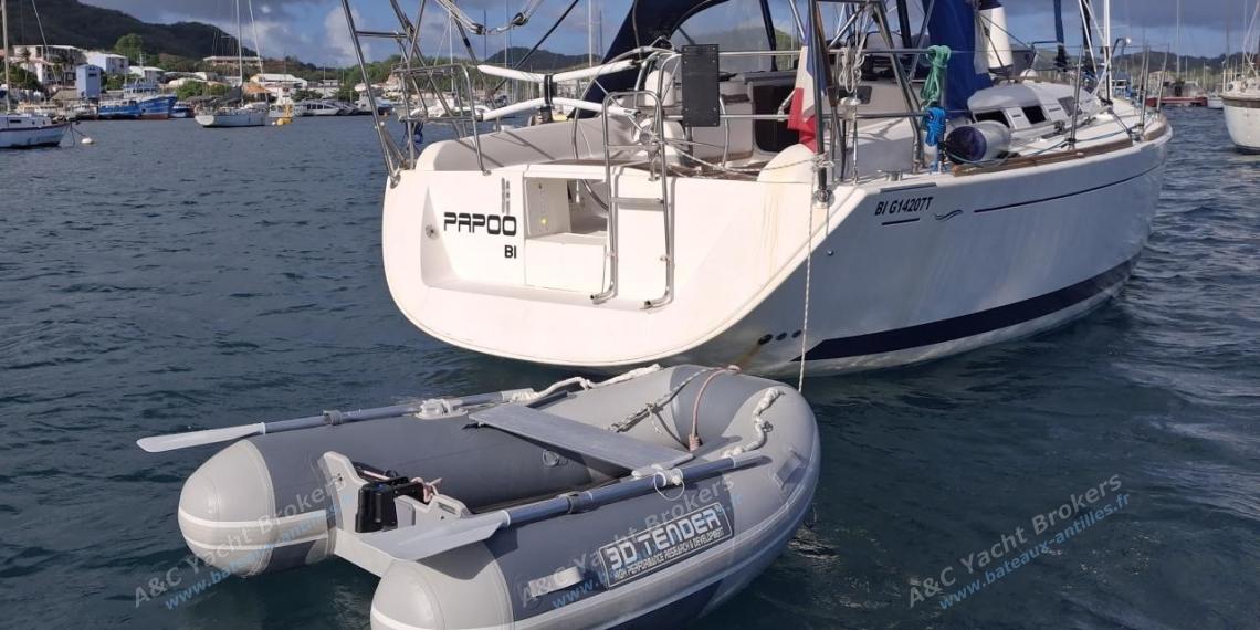 Dufour 365 Grand Large : Dinghy Dufour 365 Grand Large : Dinghy
