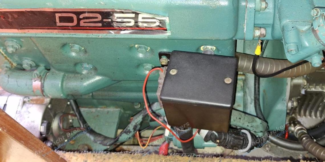 Dufour 40 Performance : Moteur Volvo D2-55 Dufour 40 Performance : Moteur Volvo D2-55