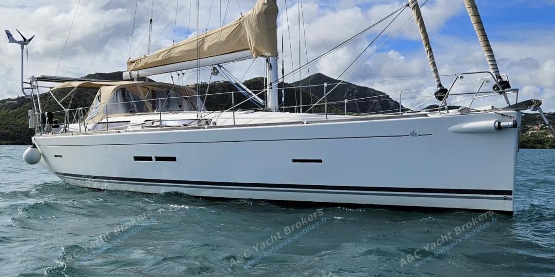 Dufour 445 Grand Large : At anchor Dufour 445 Grand Large : At anchor