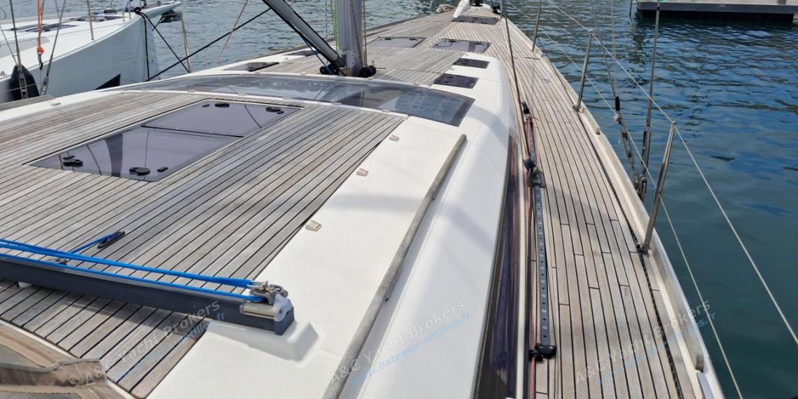 Dufour 500 Grand'Large : Roof and helm station Dufour 500 Grand'Large : Roof and helm station