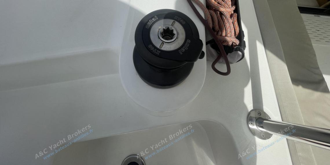 Excess Excess 11 : Antal winche at port helm station Excess Excess 11 : Antal winche at port helm station