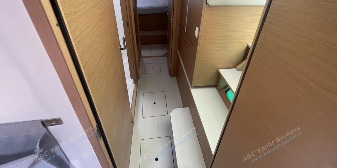 Excess Excess 11 : Port hull Excess Excess 11 : Port hull