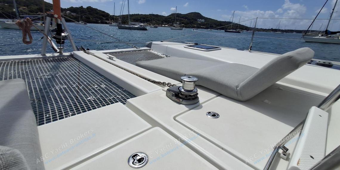 Excess 12 : Electric windlass and trampoline Excess 12 : Electric windlass and trampoline