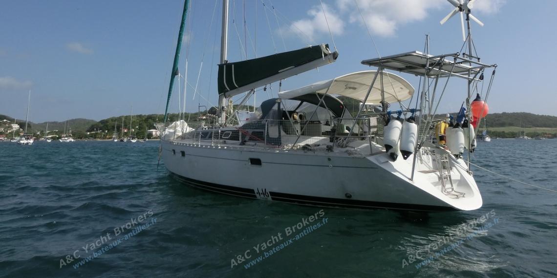 Kirie Feeling 446 : At anchorage in Martinique Kirie Feeling 446 : At anchorage in Martinique