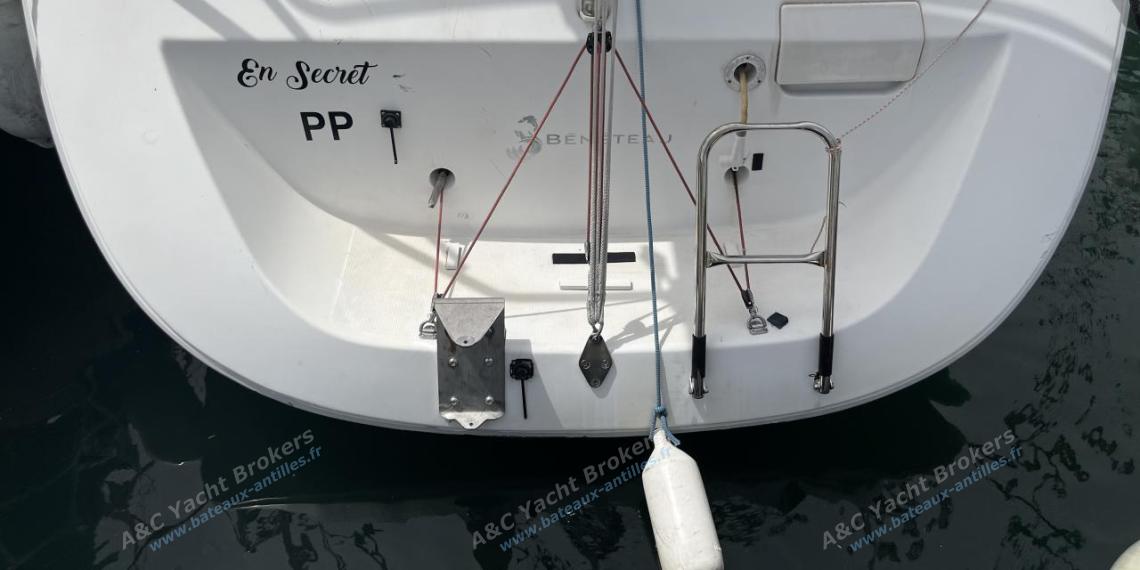 Bénéteau First 31.7 : Seen from the pontoon Bénéteau First 31.7 : Seen from the pontoon