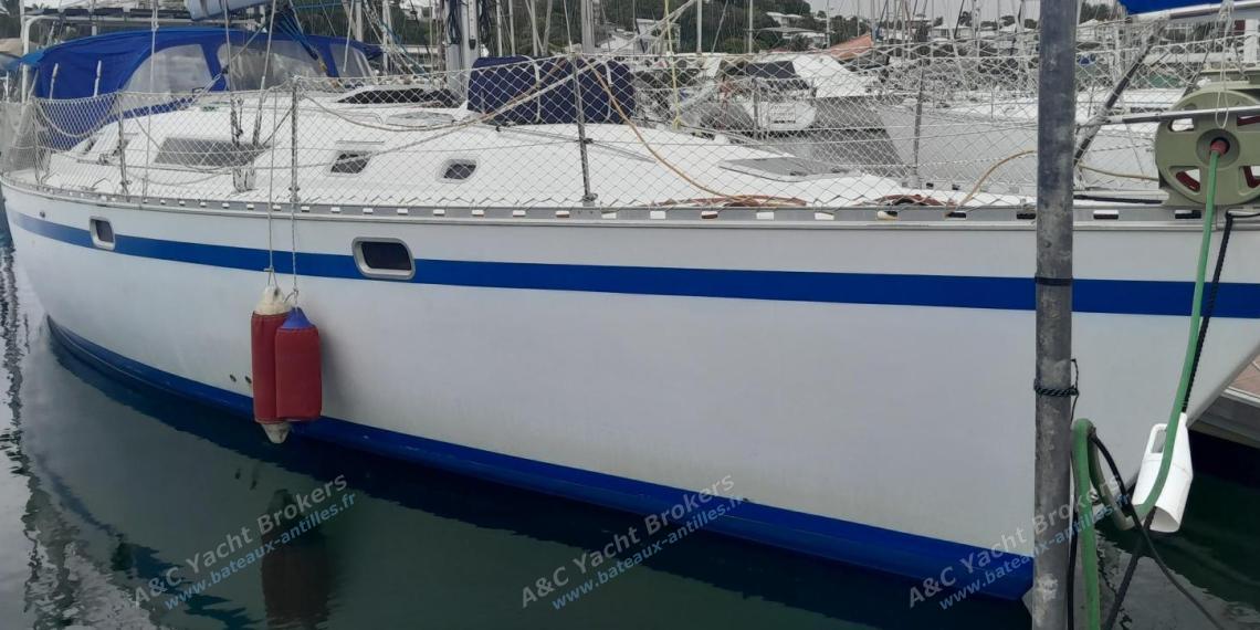 Gibert Marine Gib'Sea 444 : In marina other view Gibert Marine Gib'Sea 444 : In marina other view