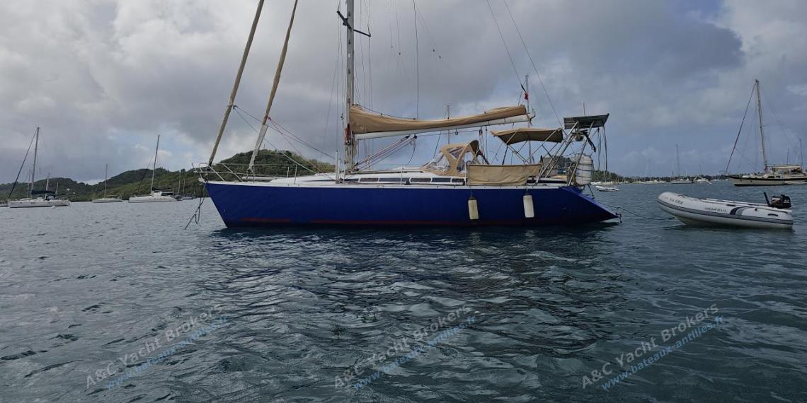 Del Pardo Grand Soleil 43 Racing : At anchor in Martinique Del Pardo Grand Soleil 43 Racing : At anchor in Martinique