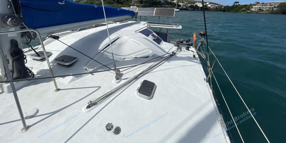 Grand Sud 45 : Roof and port companionway Grand Sud 45 : Roof and port companionway