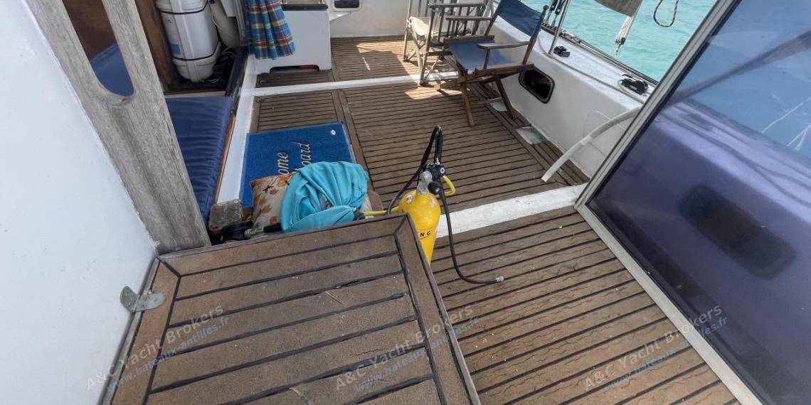 Grand Sud 45 : Cockpit other view Grand Sud 45 : Cockpit other view