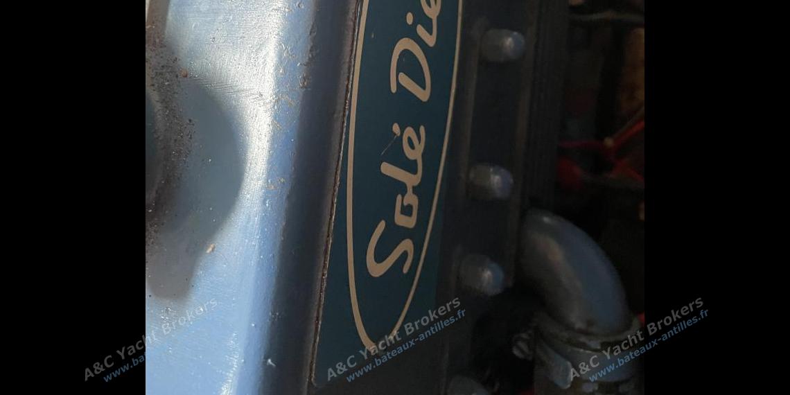 Grand Sud 45 : Sole mini 33 inboard engine Grand Sud 45 : Sole mini 33 inboard engine