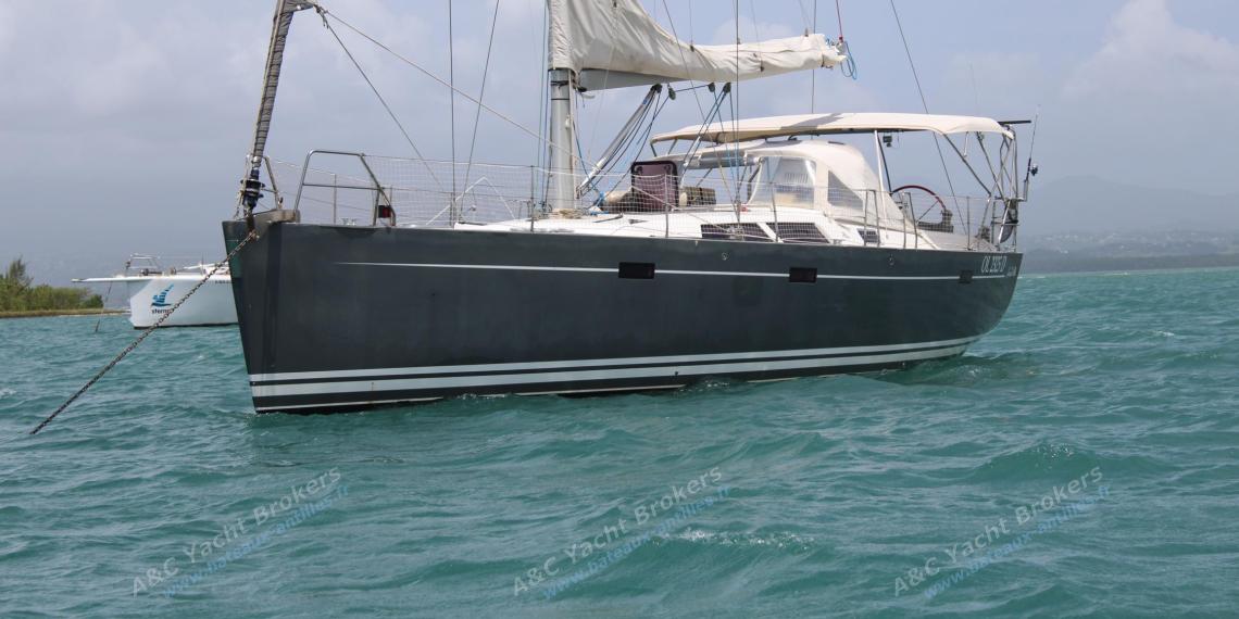 Hanse 470e : At anchor Hanse 470e : At anchor