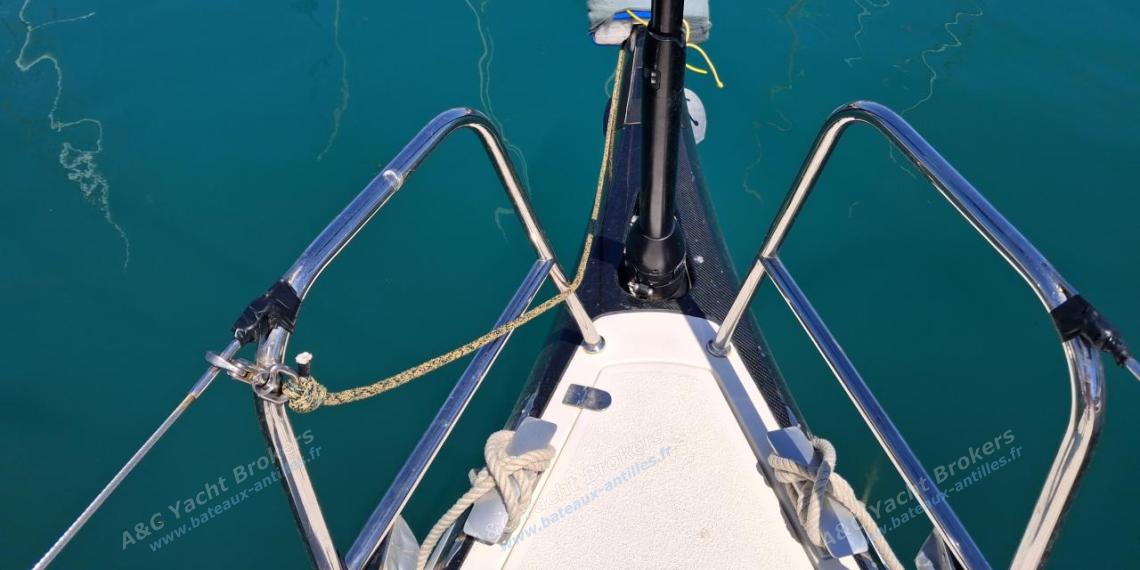 Italia Yacht 11.98 : Bow sprit Italia Yacht 11.98 : Bow sprit