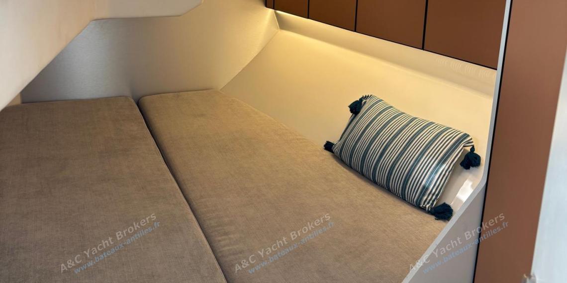 Italia Yacht Italia 11.98 : Aft port cabin Italia Yacht Italia 11.98 : Aft port cabin