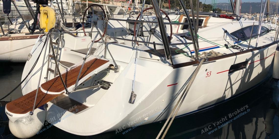 Jeanneau 53: In the marina Jeanneau 53: In the marina