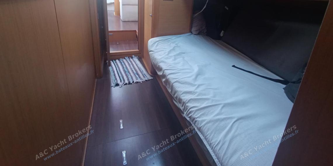 Jeanneau 57 : Port forward cabin Jeanneau 57 : Port forward cabin