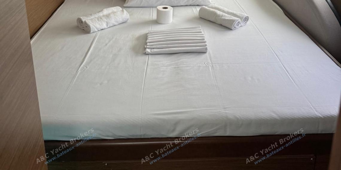 Lagoon 380 : Aft port cabin Lagoon 380 : Aft port cabin