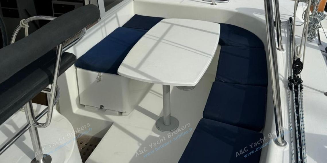 Lagoon 380 : Cockpit Lagoon 380 : Cockpit