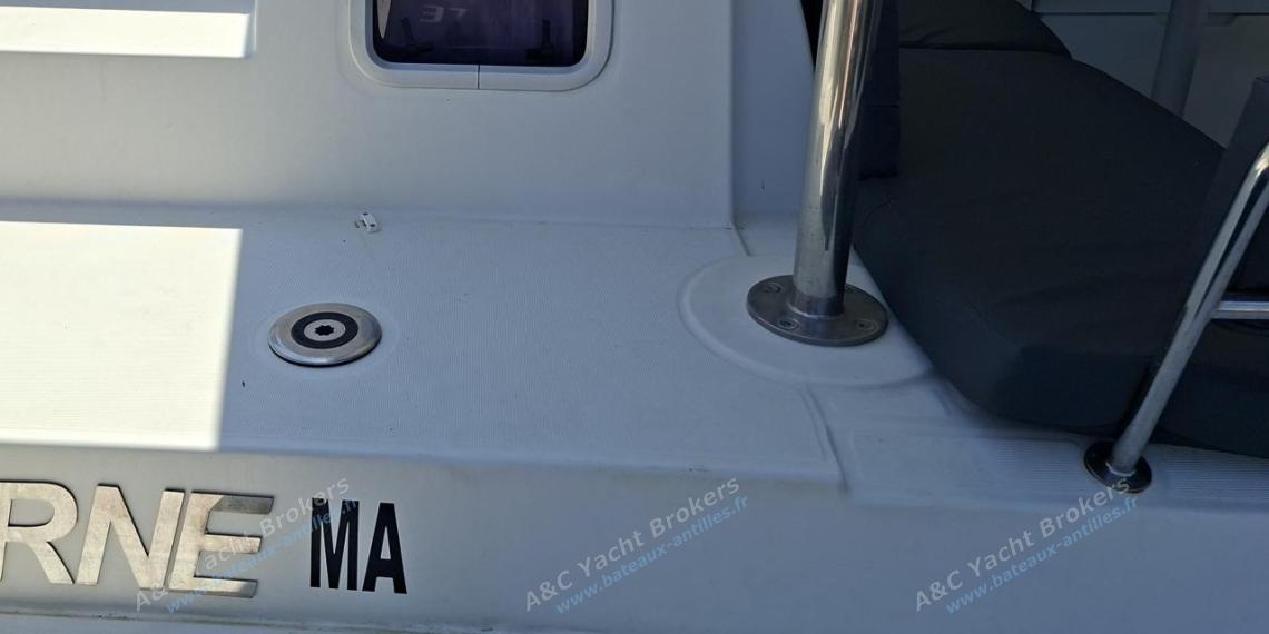 Lagoon 450 F : Aft port hull Lagoon 450 F : Aft port hull