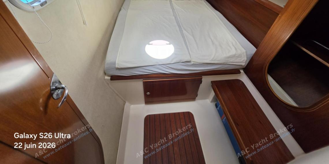 Fountaine Pajot Lavezzi 40 : Aft starboard cabin Fountaine Pajot Lavezzi 40 : Aft starboard cabin