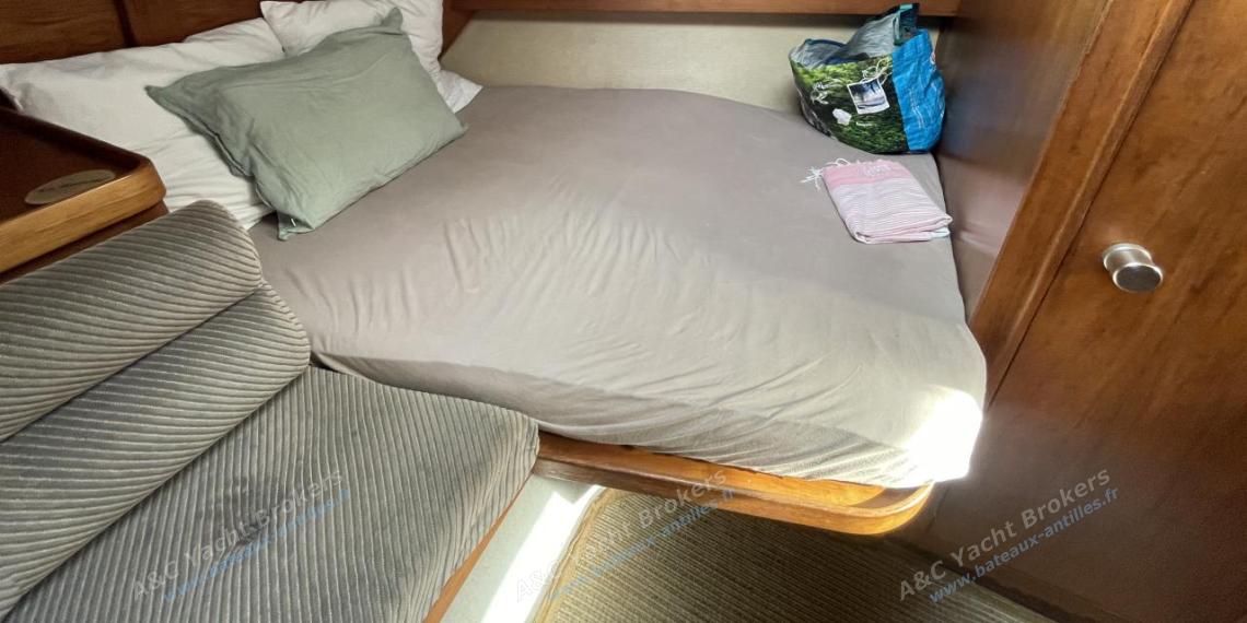 Moody Boats Moody 37 : Double bed in aft cabin Moody Boats Moody 37 : Double bed in aft cabin