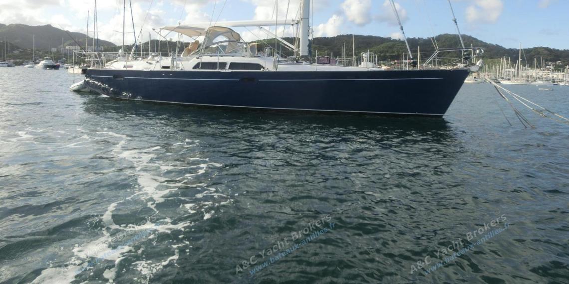 Moody 54 : At anchor in Martinique Moody 54 : At anchor in Martinique