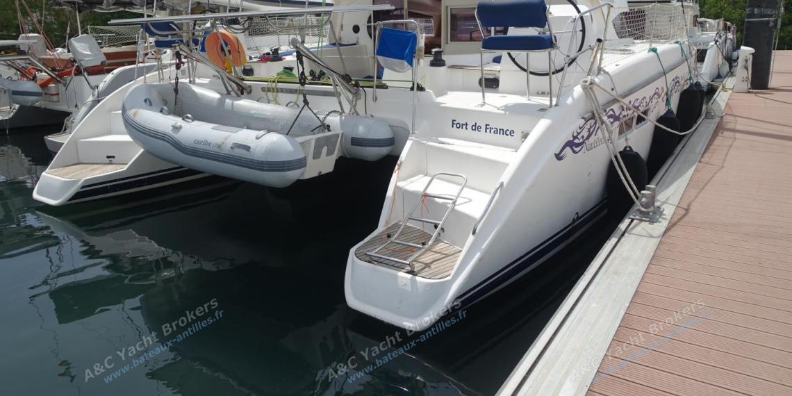 Nautitech 442 : In marina other view Nautitech 442 : In marina other view