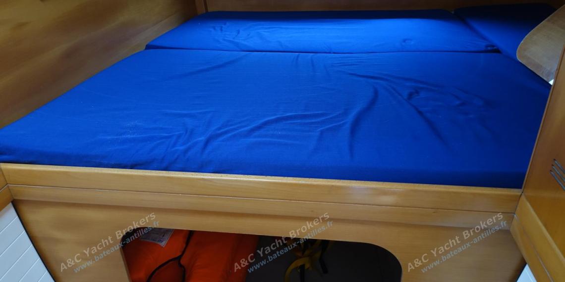 Nautitech 442 : Forward port cabin Nautitech 442 : Forward port cabin