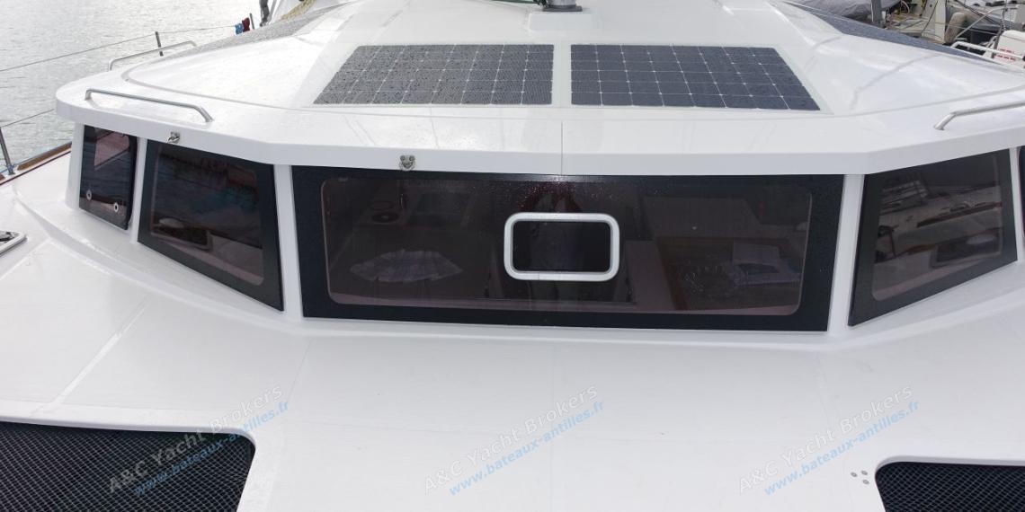 NEEL-TRIMARANS Neel 43 : Roof seen from the furling genoa NEEL-TRIMARANS Neel 43 : Roof seen from the furling genoa