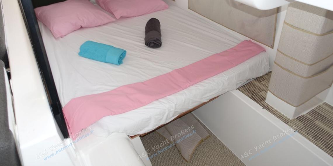 NEEL-TRIMARANS Neel 43 : Port cabin NEEL-TRIMARANS Neel 43 : Port cabin